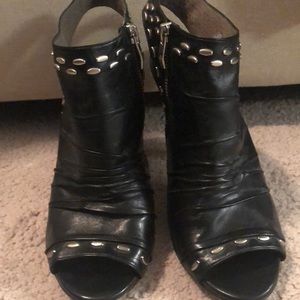 Vince Camuto Leather Heels